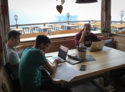 Kreativurlaub Wildkogelhaus Herta bläst